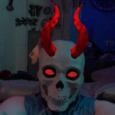 spicytacoking66's profile picture. Italian nerd that loves anime, horror, & music