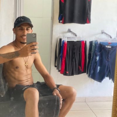 Papai da princesa Helena 👸🏻🥰https://t.co/r0j4B2MTib