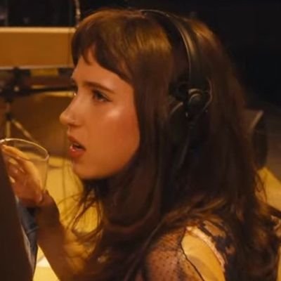 blondclairo's profile picture. 