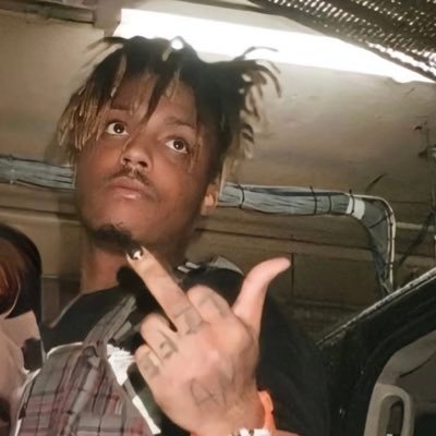 playboi_bris's profile picture. 