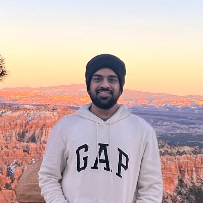 __sivaa's profile picture. Building @sailloapp | Train Buff | Aerophile | Gallivanter | Techie (That's what my company said) | Walkaholic 🚶