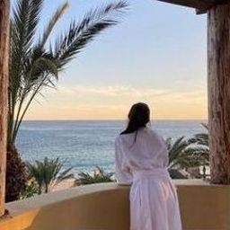 Bice121401's profile picture. 