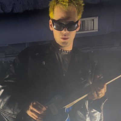 clantonslide's profile picture. if you dont hurt me i wont hurt you back