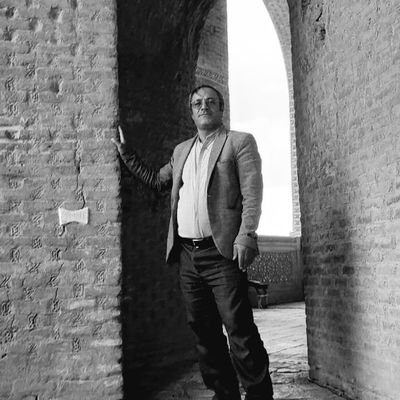 LyAkbr71035's profile picture. همه مردم ایران رادوست دارم