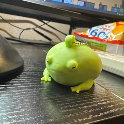 2stepstep's profile picture. 生命力強化中