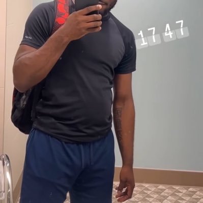 watersign__'s profile picture. 