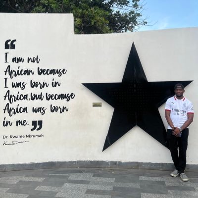 henrydimoo's profile picture. Life without God, music and football is empty 😁| PM @offsectraining