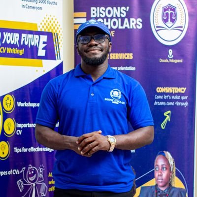 AngyibaA's profile picture. I build the bridge between the Communities and Vaccines | Career Counsellor | CoFounder @Bisons'Scholars | Mancity Fan 💙