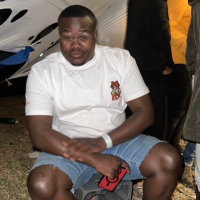 Matomane Lutho =Actor,=Poet unpaid writer and RADIO and TV presenter. Born and Bred in Eastern Cape ,Mthatha. DEF: UNIQUE. DEDICATED AND PROSPEROUS STARVATION