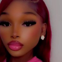 VERSACE (@foreigndollcoco) 's Twitter Profile