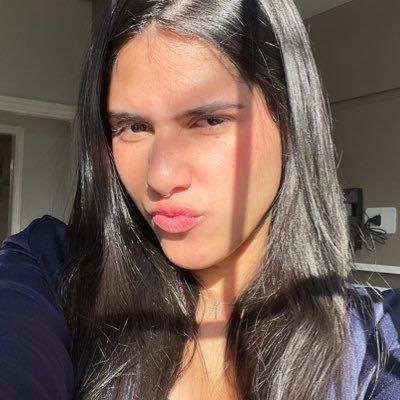 Danizinha203 Profile Picture