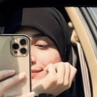 آرامش در زندگی نبودن جدال نیست بلکه تجربه حضور خداست !️