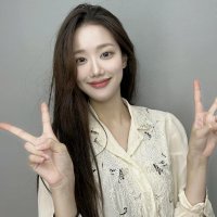 이나은 생일 카페 (@april_naeun_824) 's Twitter Profile Photo 이나은 생일 카페 (@april_naeun_824) 's Twitter Profile Photo
