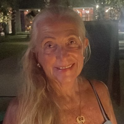 PaieFrances's profile picture. 