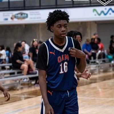 thekyleLarry's profile picture. || 6’3|| 167||