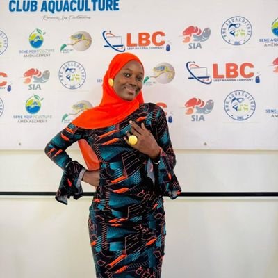 talibÉ~chEikh~4liFe✨
N'oublions jamais ke tt est éphémère alors ns ne serons jamais trop joyeux dans le bnhr ni trop triste dans le chagrin☺️
SanAroiSe🎉