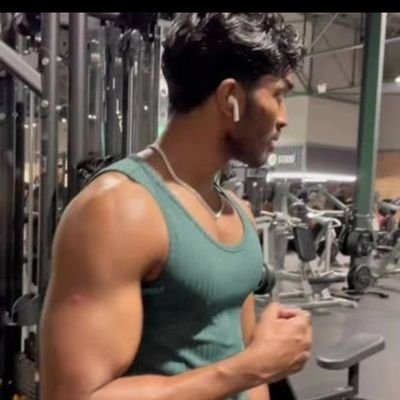 kitttu_1's profile picture. जो दिख रहा है, सब सच नहीं होता
📍System पे सवाल है, देश पे नहीं
✍️ तंज़ भी, तथ्यों के साथ
🤝 Follow for मुद्दों पर बात