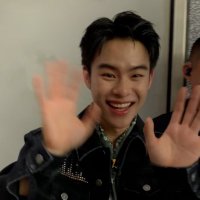 sunnus (@linlinyyymm) 's Twitter Profile