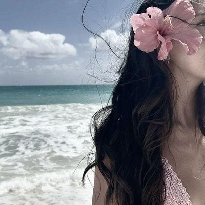 MnuoiJiaa_09's profile picture. 