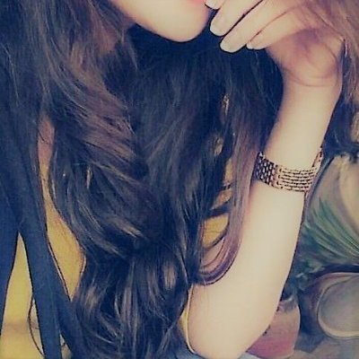 Shruti66132207's profile picture. 