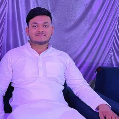 || प्रदेश उपाध्यक्ष , 𝐀𝐚𝐦 𝐀𝐚𝐝𝐦𝐢 𝐏𝐚𝐫𝐭𝐲 ASAP (𝐒𝐭𝐮𝐝𝐞𝐧𝐭 𝐖𝐢𝐧𝐠) UP ||
Socialist , Secular, Democratic, Students Activist ||