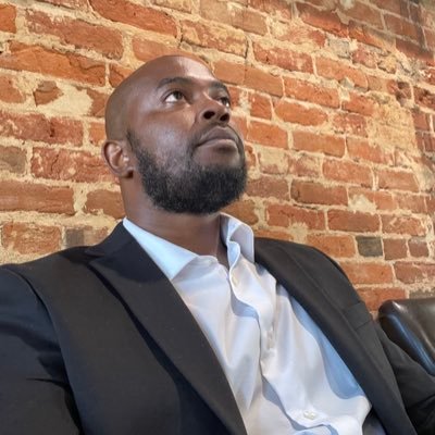 Bamberg,SC native. Defensive Backs Coach @LaneAthletics husband #Blessed Benedict College alumni (teaching life lessons through football) NCMFC
