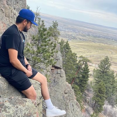 940adolfo's profile picture. 