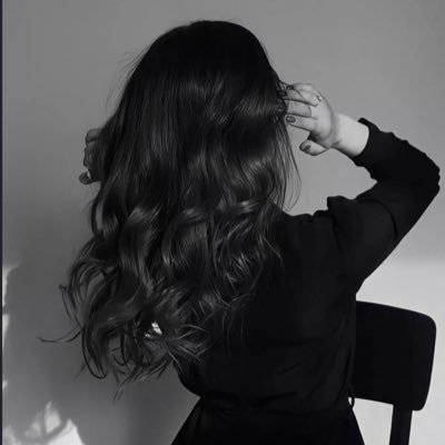 LmwsLl93544's profile picture. 🤍.