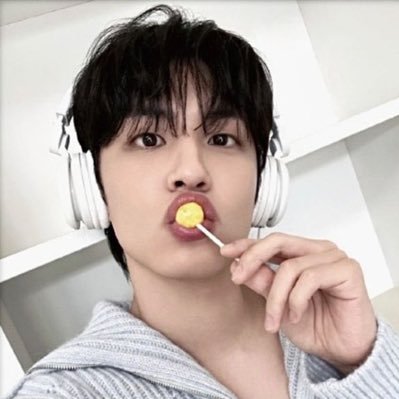 kimwon428pil Profile Picture