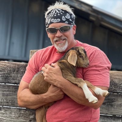 Christian Nationalist✝️🇺🇸 Gen X😎 Homesteader🐐🌽 Pureblood MAGA🇺🇸🇺🇸🇺🇸🇺🇸👊🏼👊🏼👍🏻 TruthSocial @SexyPawpaw 🤣😂🤣