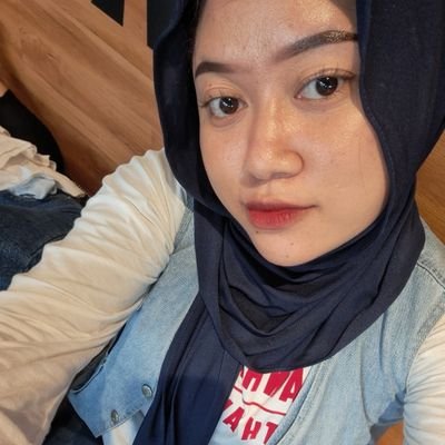 oktaviana_laras's profile picture. Instagram : @larasdwioktaa