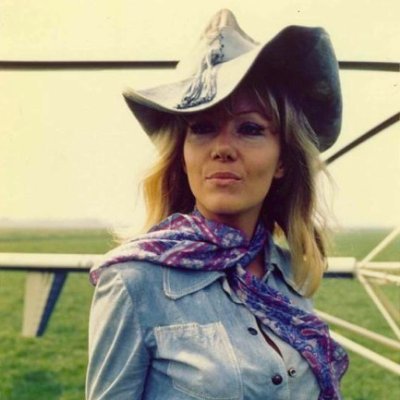 Ingrid Pitt Enthusiast. Hammer Glamour. I love 70's Cinema. Screenwriter.