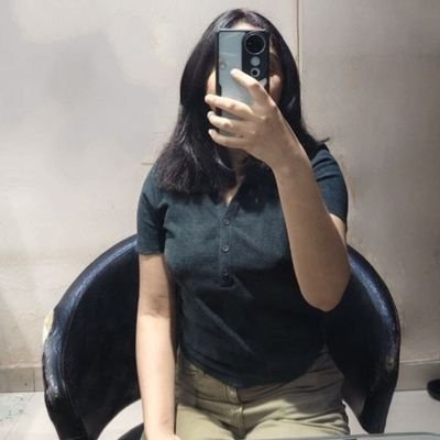Psychology enthusiast pursuing insights through music, cinema, the countryside, and classical literature.