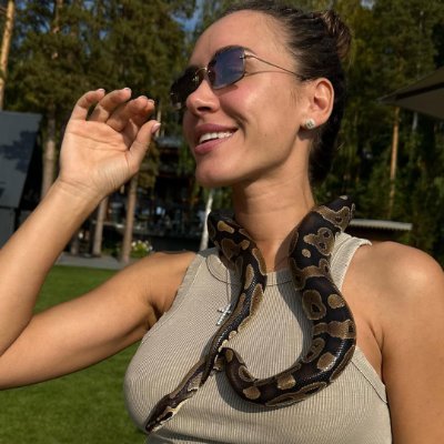 AnnaWillia_ms's profile picture. I'm a real American, a legal immigrant, Trump back! MAGA liar 🚫 porn 🚫