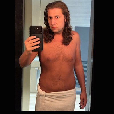 701Rawior's profile picture. You host?