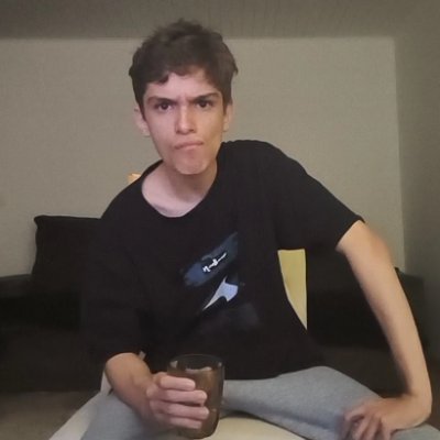 Pitrooooooooooo's profile picture. eu uso a cada 10 anos