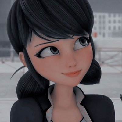 thedivgrl_'s profile picture. 🇲🇽 Degree in Languages 🇺🇸🇫🇷🇮🇹 | MLB stan 🐞🐈‍⬛✨𝒀𝒐𝒖 𝒌𝒏𝒐𝒘 𝒕𝒐𝒈𝒆𝒕𝒉𝒆𝒓 𝒘𝒆’𝒓𝒆 𝒈𝒍𝒐𝒘𝒊𝒏’ 𝑮𝒐𝒏𝒏𝒂 𝒃𝒆, 𝒈𝒐𝒏𝒏𝒂 𝒃𝒆 𝑮𝒐𝒍𝒅𝒆𝒏 ✨