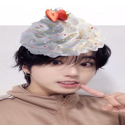 camibestducktwt's profile picture. mi merch del qsmp y yo contra el mundo