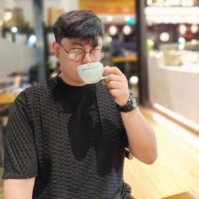 NoaTheTraveller's profile picture. Adventurer 👣