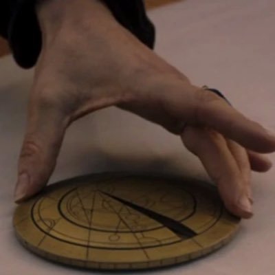 the confession dial. send over your doctor who Twitter confessions! hot takes, opinions on the fandom, anything you wouldn’t post.
