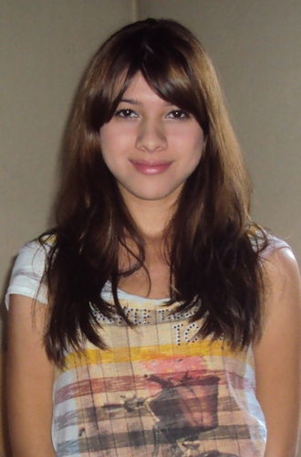 renatafelix_b's profile picture. :D :'( :)  :P  ^^'