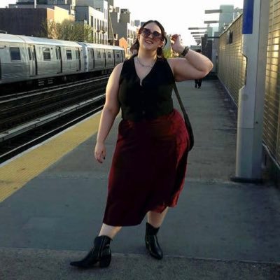 children’s book scout • bad aries • lover of pop culture & gossip & crafts & soup 🌈