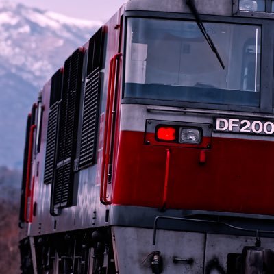 416_nagawa's profile picture. 貨物とデクモ時々甲種。来ないと不平を言うよりも進んでくる物撮りましょう。長和俯瞰をこよなく愛する。無言フォロー失礼します。通知はオフにしてるのでDM返信は遅れがちです。