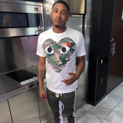 #JohnnWanggClothing🧙🏾♂️ #HoeSquadForPresident🇱🇷 #TheShakeBack #HTX BADMAN💤💤💤