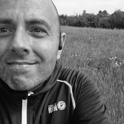 Senza parole è il ritmo della strada, senza parole il suono delle cose, senza parole il silenzio di un addio, senza parole ricorderò di te.