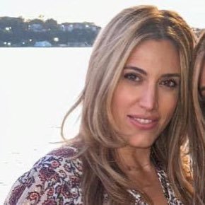 Host, The Daniela Cambone Show. Director of Global Media, ITM Trading. Fluent: Italian, French, Gold.