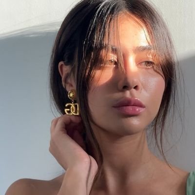 amelia_56n's profile picture. Hey myself Amelia ☺️
live alone with my mom 😔
love to make friends 😺
🔥 Single🔥💕