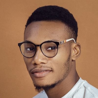 ZionOlukoya's profile picture. 🕊 Product & Design 
🌤 Believe in God