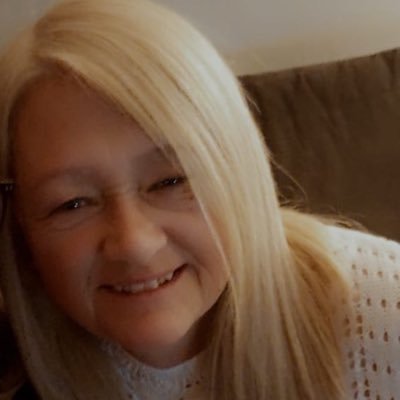 Helen86069097's profile picture. live life & be happy as always trust your own gut instincts no room for fake people be true be yourself 🌹🌹