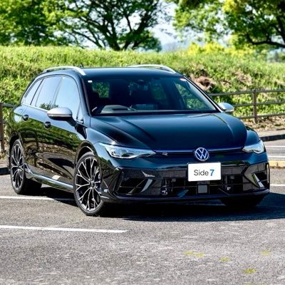 Side7(サイドセブン)と言います。VWゴルフ8GTI→8.5Rヴァリアント(25.4〜)とMINI F56クーパーSD3ドアに乗ってます。仕事ではVWゴルフ7.5ヴァリアントRラインDCCに乗ってます。カーライフを中心に、飼い猫(保護猫バル♂20.6〜)ネタや飯テロ、ガジェットネタを徒然なるままに…